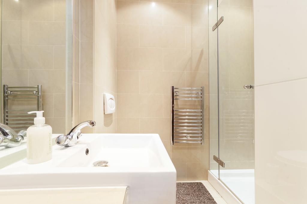 Club Living - Barbican Apartments London Eksteriør bilde