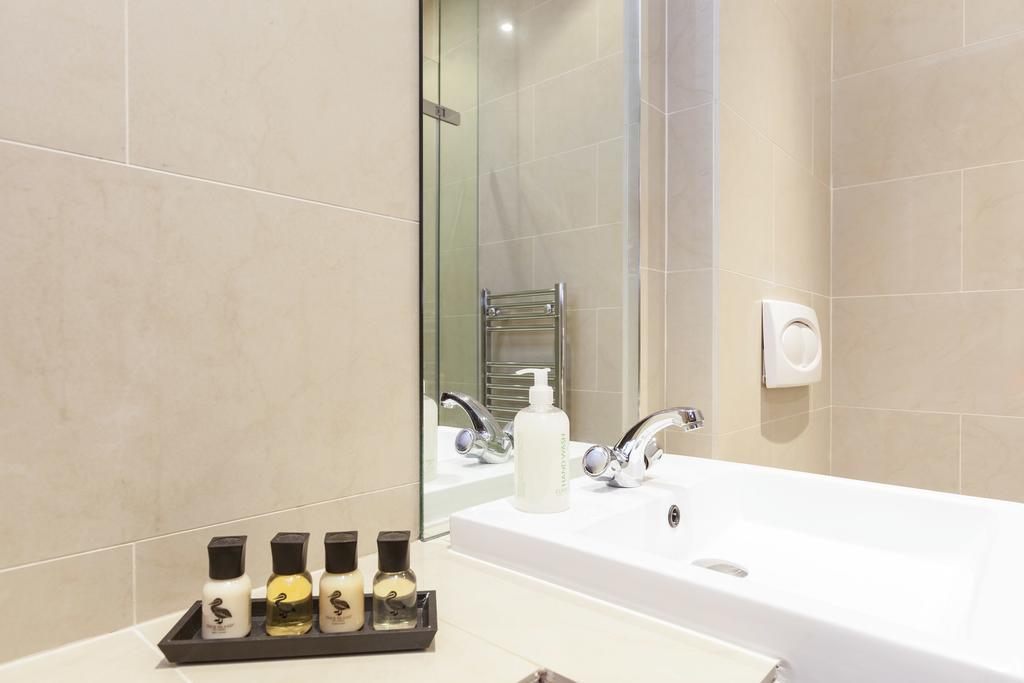 Club Living - Barbican Apartments London Eksteriør bilde