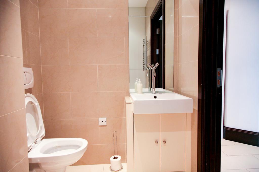 Club Living - Barbican Apartments London Rom bilde
